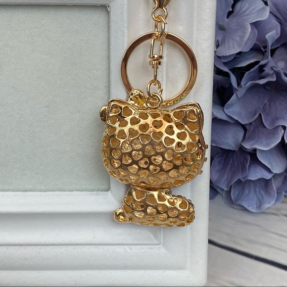 Hello Kitty with Blue Crystal Dress & Bow Keychain Charm - Picture 4 of 13